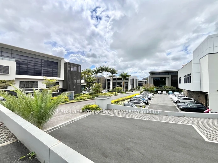 Bureau de 310 m² à louer au Vivéa Business Park, Moka