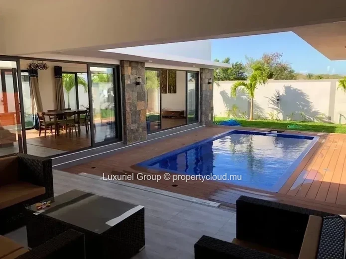 Belle Villa Contemporaine Lumineuse À Grand Baie – 3 Chambres