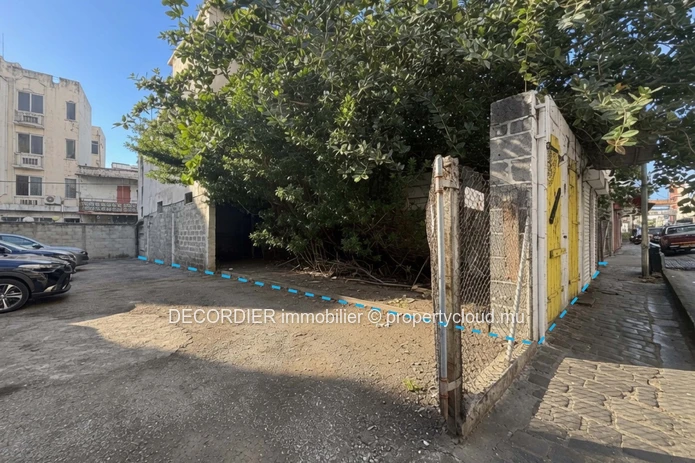 Land for Sale – Port Louis