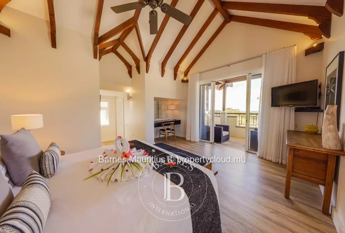 BEL OMBRE - VEFA - Villa avec vue sur le golf et les montagnes - 3 chambres