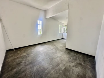 Maison de 6 Chambres
