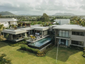 4 Bedroom Villa