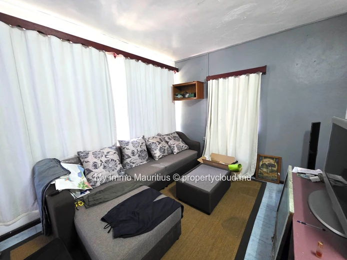 Maison de 5 chambres à vendre à Grand Baie – à 80 mètres de la mer