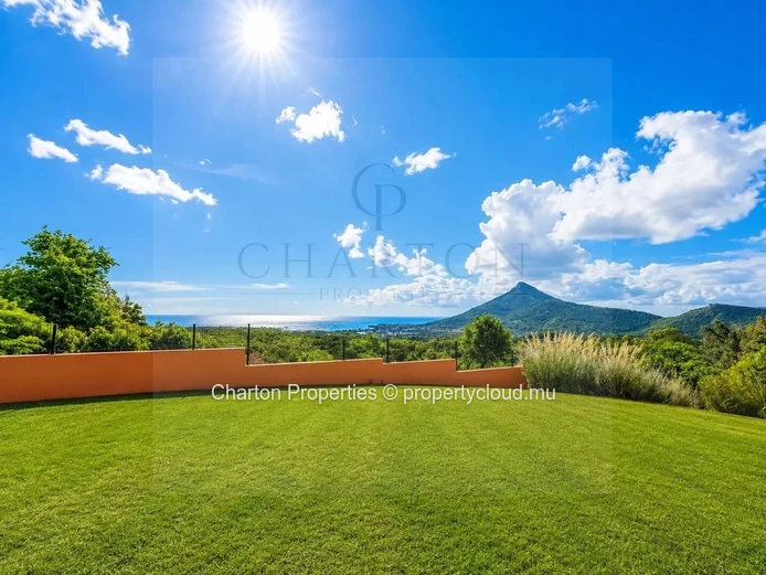 Villa d’exception de 4 chambres avec vue panoramique sur la baie de Tamarin