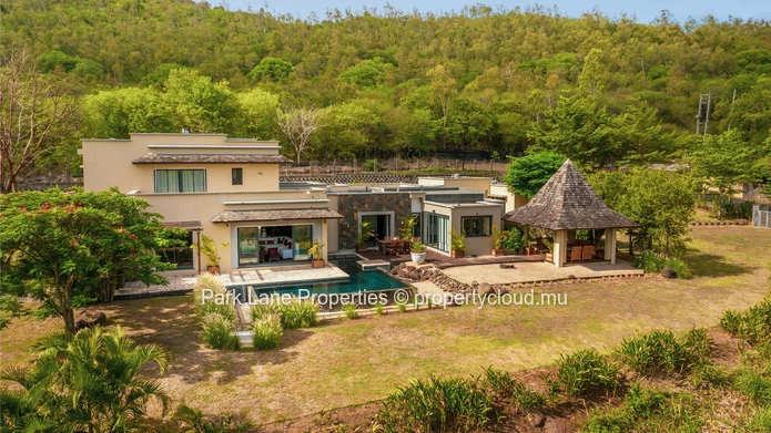 Villa d'exception en toute élégance en IRS