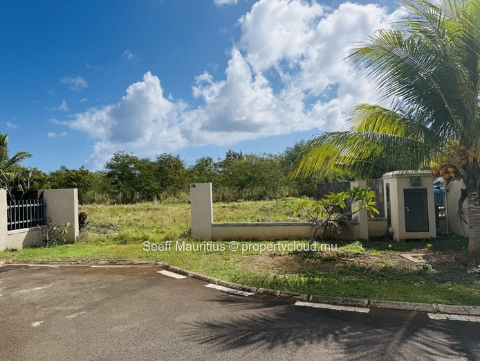 Prime Residential Land in Royal Park, Balaclava 