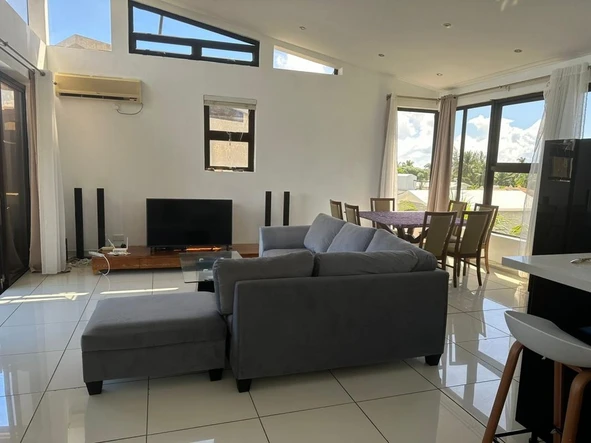 Beautiful penthouse for rent only a stone's throw away from the beach, in Black River, Mauritius