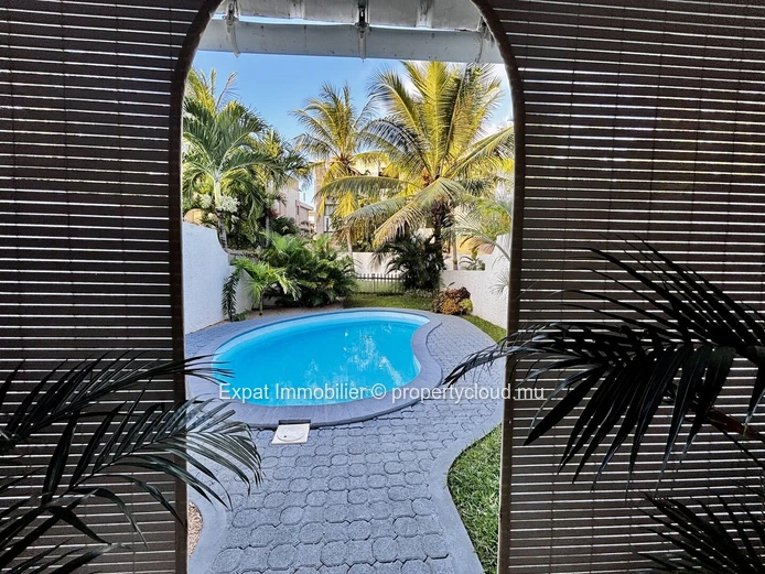 Charming Villa Just 100 Metres From The Beach – Secure Residence In Bain Boeuf