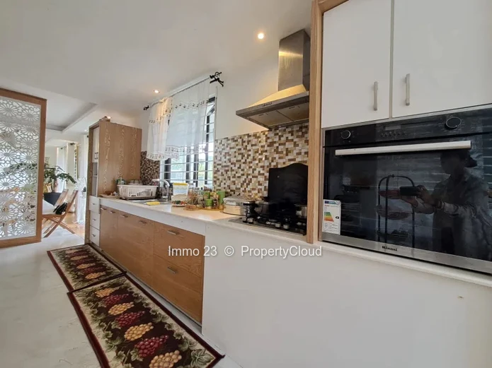 Maison / Villa - 4 chambres - Wooton - Ref. MA81238VE
