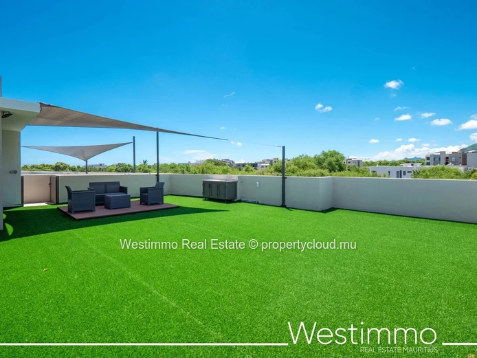 3-bedroom furnished apartment for rent in Flic en Flac