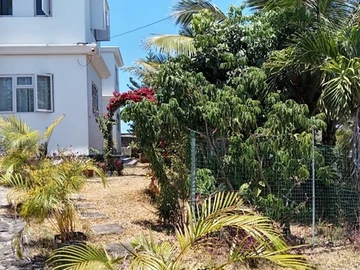 5 Bedroom Villa