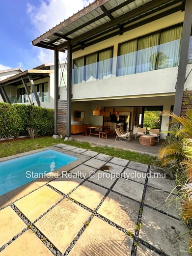 Elegant 3 bedroom Duplex with Private Pool – Beau Plan, North