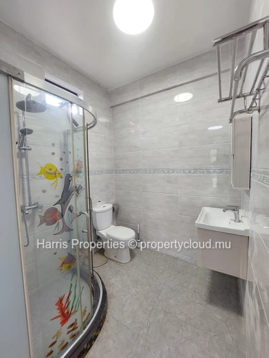 Two newly built duplexes available for rent in Pereybere