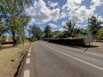 Commercial Land