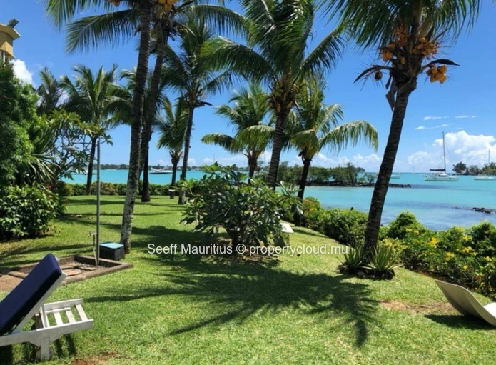 Grand Bay Waterfront Retreat