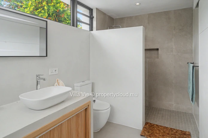 Mont Mascal - Contemporary 3-bedroom house