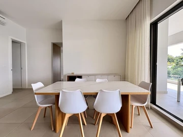 3 Bedroom Apartment