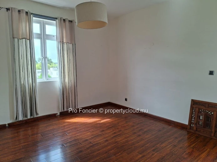 Appartement à vendre à Curepipe - De Beaux Espaces