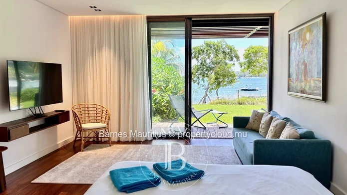 RIVIÈRE NOIRE – Villa en bord de mer - 3 chambres