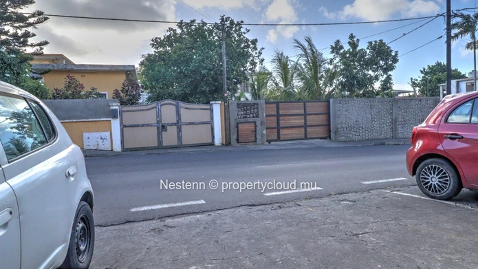 15.99 m² commercial space 