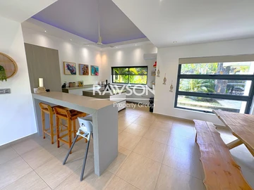 4 Bedroom Villa