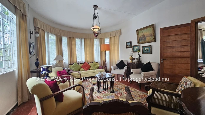 3 bedroom house for sale in Curepipe