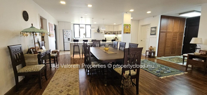 Appartement d'Exception à Vendre – Curepipe | 260 m²