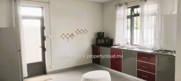 Duplex À Louer À Flic En Flac