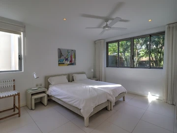 4 Bedroom Apartment