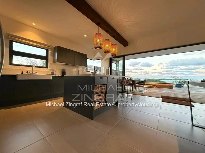 Penthouse d’Exception avec Vue Mer