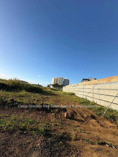 Terrain plat 1 770 m² à Sodnac — proche écoles & commerces