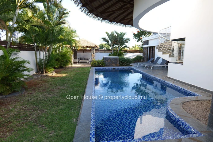 Furnished 3-Bedroom Villa with Private Pool in Pointe aux Piments
