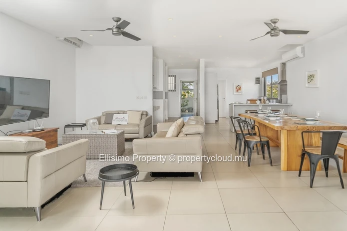 Penthouse prêt à emménager à Trou aux Biches