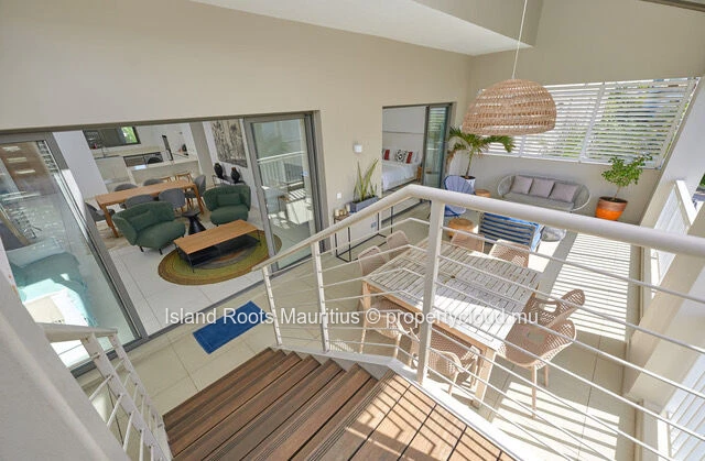 Penthouse à vendre à Péreybère – Piscine privée sur le rooftop