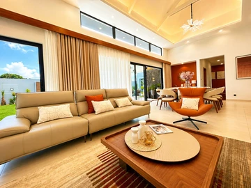 4 Bedroom Villa