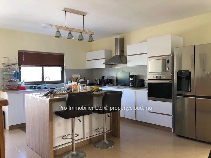 FOR SALE: Contemporary 3-Bedroom Villa with Pool ,Black Rock, Tamarin