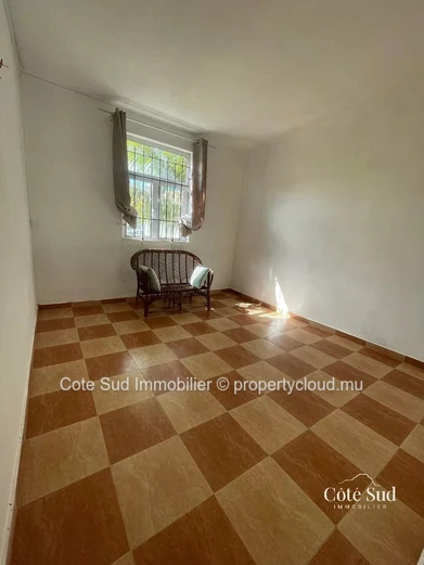 Prestigieux maison de 241 m² avec jardin et terrasse à Mahébourg