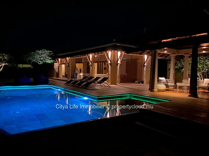 Villa à Vendre Rivière Noire Tamarina
