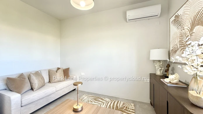 Top-Floor 3-Bedroom Apartment with Exclusive Rooftop and Plunge Pool