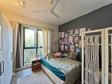 4 Bedroom Apartment
