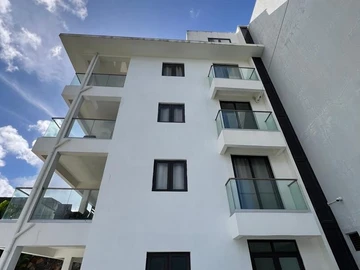 16 Bedroom Building