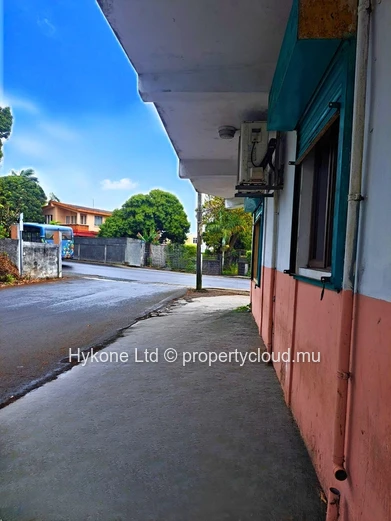 Batiment Commercial En Vente À Vacoas