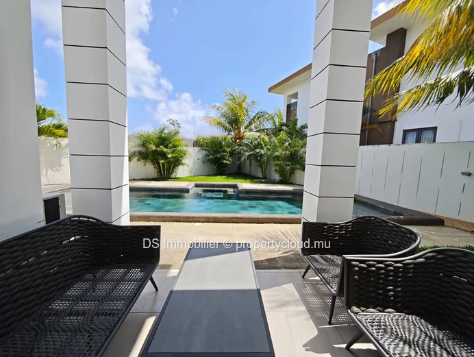 4-Bedroom Villa For Rent – Grand Baie – Private Residence – North