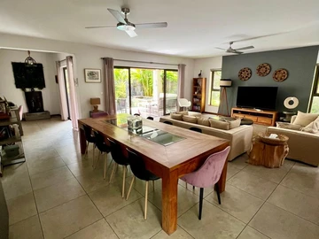 5 Bedroom Villa