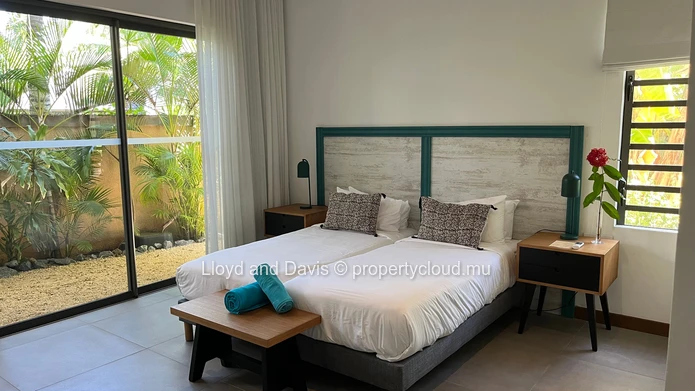 Contemporary Tropical Villa