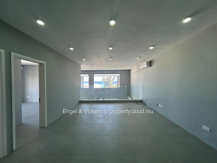 Exclusive 3-Bedroom Loft with Private Plunge Pool and Sea Views – Flic en Flac
