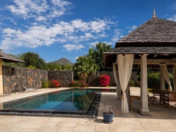 4 Bedroom Villa