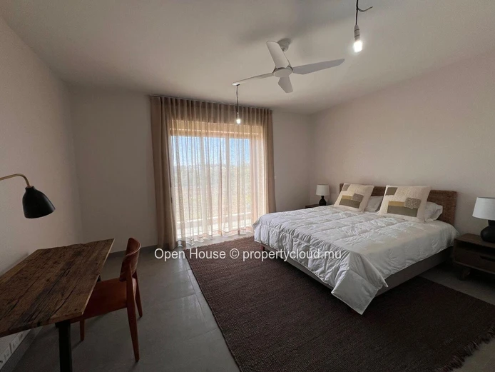 Appartement meublé de 165 m² avec piscine à Trou aux Biches