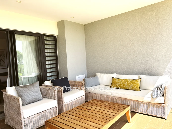 Seafront Ground Floor Apartment : St Antoine Residences