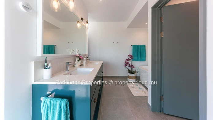 Ocean View Penthouse for Sale in St Antoine